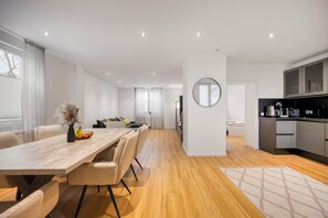 Dining - Central in Haan - 4 bedrooms - Up to 7 persons (Haan)