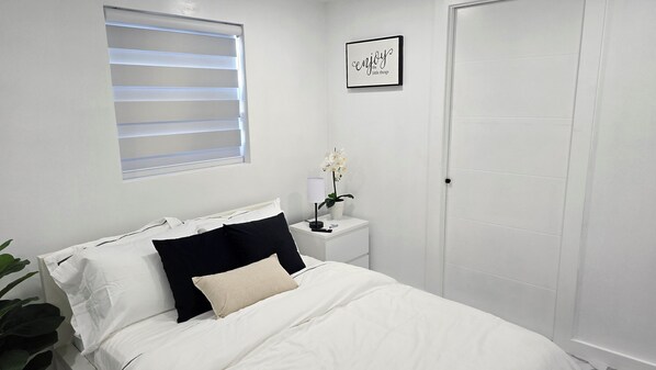 Desk, iron/ironing board, free WiFi, bed sheets