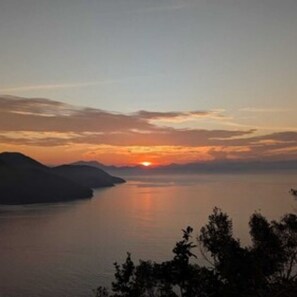 Classic Suite, Balcony, Sea View | Free WiFi - Pousada Mar de Sonhos (Angra dos Reis)