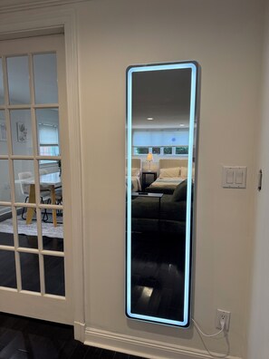 Interior - Modern & Cozy 1 bdrm Apt near NYC, GREENWICH , RYE / Sleeps 4 (Port Chester)