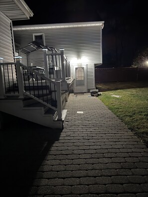 Exterior - Modern & Cozy 1 bdrm Apt near NYC, GREENWICH , RYE / Sleeps 4 (Port Chester)