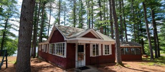 Classic Maine Lake House Getaway : Beach, Dock, Fire Pit & Panoramic Views