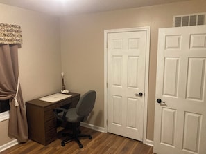 Interior - BR keyed different locks rent separate or together. Kitchen, lr, laundry shared (Dover)