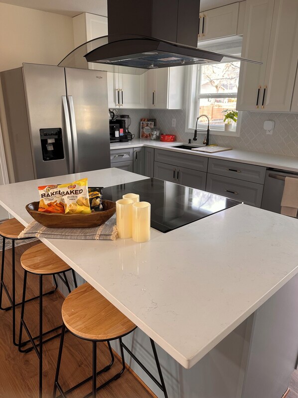 Private kitchen - 3-bedroom house (Roeland Park)