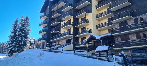 studio 5pers – Ski aux pieds – Risoul 1850 Résidence Le Villaret