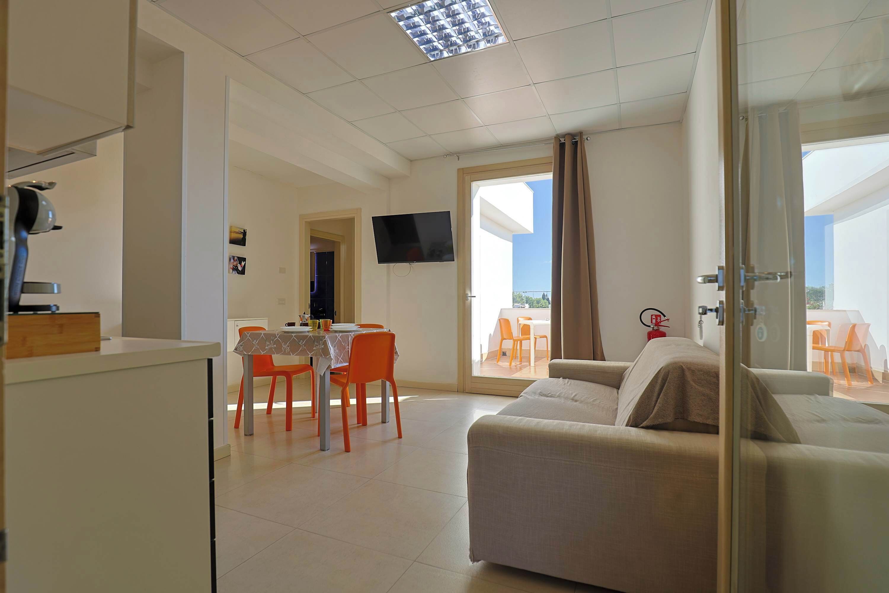 TV, caminetto, videogiochi, studio