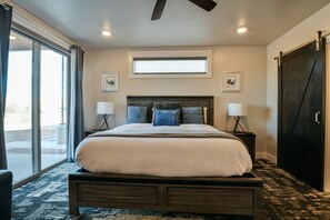 Iron/ironing board, travel cot, free WiFi, bed sheets - C2-C3 Combo - Moab Sage Creek Resort - Heated Pool (Moab)