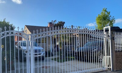 Cozy Gated Home with Pool, Fireplace & Garden Prime Tarzana Location