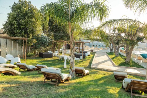 Boomerang Villas 1 – Villa con piscina privata e giardino nel Boomerang Village – a soli 2 minuti dai Caribi del Salento