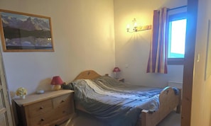 3 habitaciones, cuna de viaje y acceso para silla de ruedas