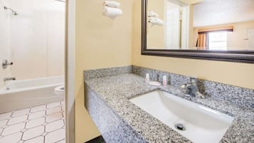 Classic enkelrum | Badrum | Tvål, schampo och toalettpapper