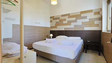 3 bedrooms, WiFi, bed sheets