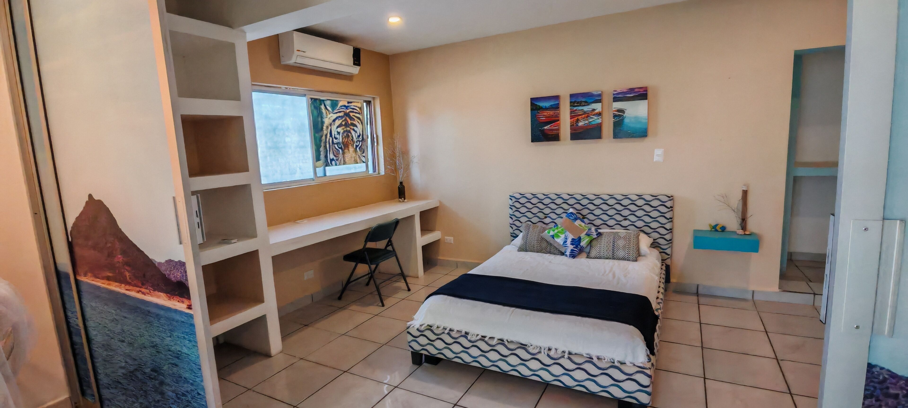 Iron/ironing board, WiFi, bed sheets