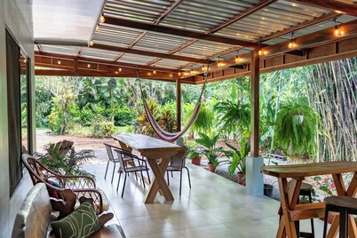 Hummingbird jungle