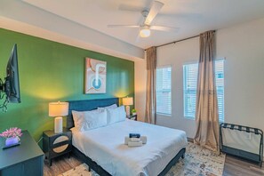 Schreibtisch, Bügeleisen/Bügelbrett, WLAN, Bettwäsche