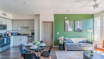 Televisión y oficina