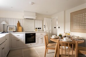 Dining - Beautifully refurbished two bedroom - 1 Horseshoe Cottages (Kingham)