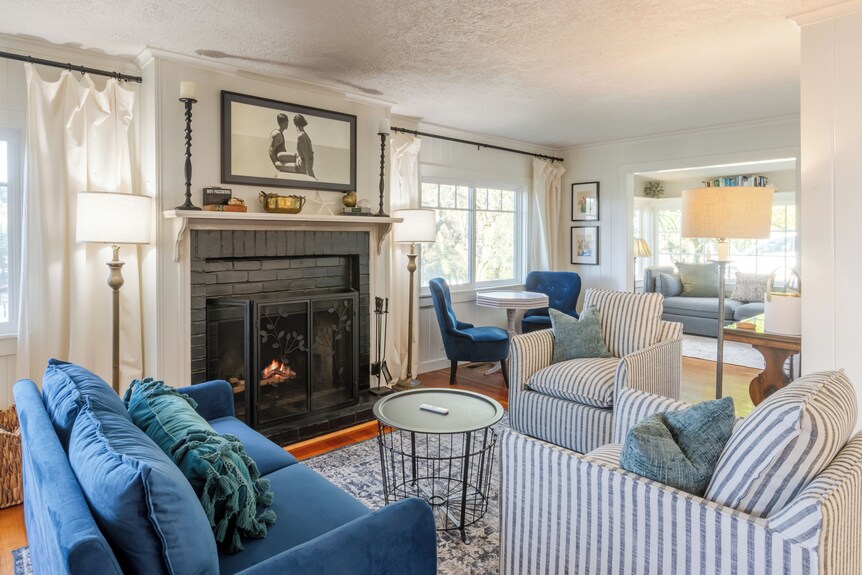 Charming Historic Cannon Beach Luxury Cottage W/ Fireplace, Game Room & Spacious Yard - Cannon Beach, OR