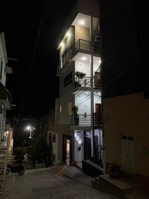 Exterior - Maywood Residence (Zacatecas)
