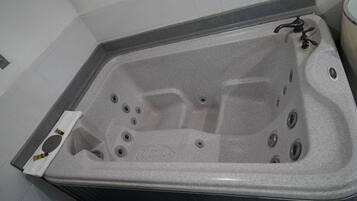 Superior Room | Private spa tub
