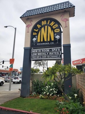 Front of property - Flamingo Inn (Rosemead)