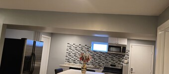 COZY BASEMENT APARTMENT 
1 Bedroom PRIVATE SUITE with AC in Bowie.