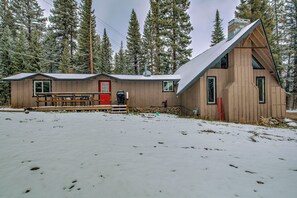 Exterior - The Velvet Moose • Minutes to Breckenridge • Cozy, Upgraded Mountain Retreat (Blue River)