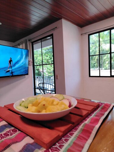 Zonte Rooftop Private Studio Apt &Terrace, A/C Internet  200MBPS