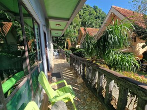 Terrace/patio - Rim Khao Resort (Ko Lanta)