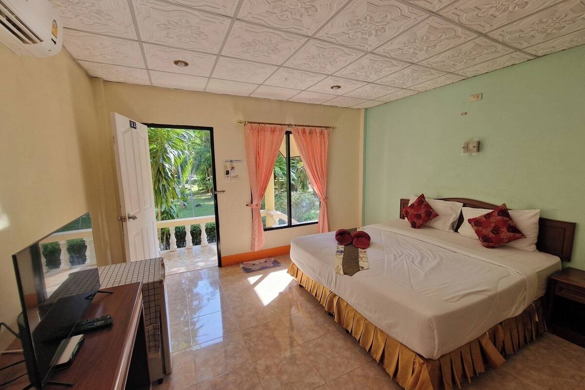 Deluxe Cabin