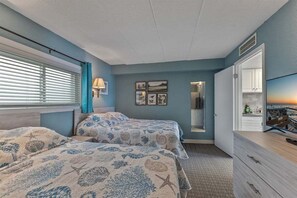 1 bedroom, iron/ironing board, WiFi - 1 Bedroom Condo with Heated Pool in Prime Location (Wildwood Crest)