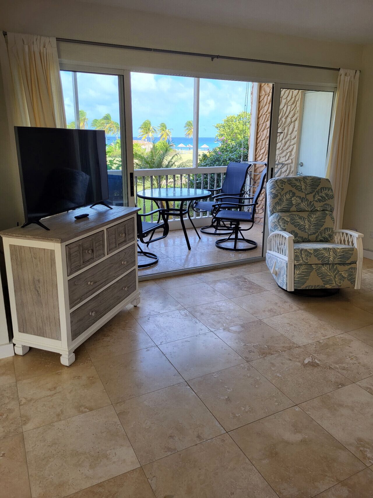 TV, table tennis, books