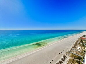 On the beach - Gulf-Front Studio Sleeps 2 w/ Resort Amenities! (Panama City Beach)