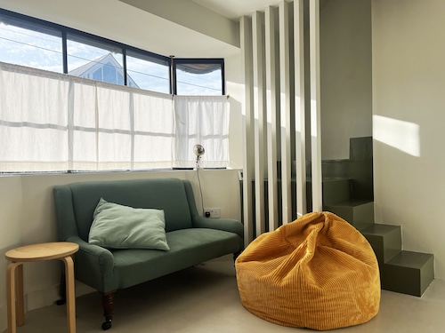 Luna -  a holiday let that sleeps 8 guests  in 3 bedrooms