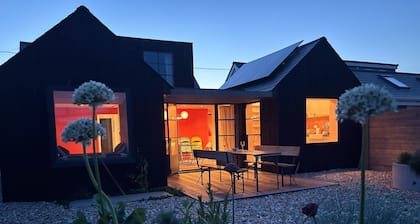 Luna - a holiday let that sleeps 8 guests in 3 bedrooms