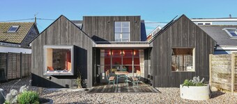 Luna -  a holiday let that sleeps 8 guests  in 3 bedrooms