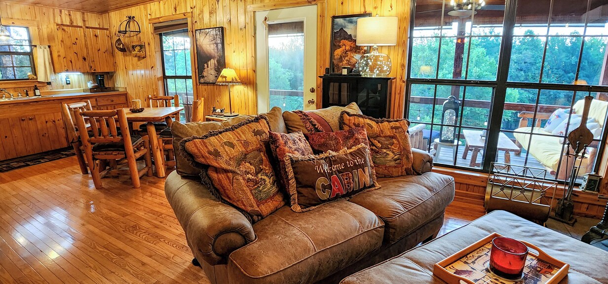 Waterfront - Piney Creek Access - Free Kayaks - Sweeping Views - Cliffside Cabin - 墨爾本