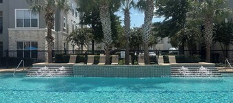 Luxury 1 bedroom apartment in a resort-style gated community