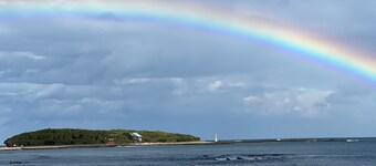 5 minute walk to the ocean. Rental villa 15 minutes walk to the beach (free rental of water bikes and foot paddle canoes)