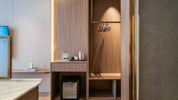 Blackout curtains, iron/ironing board, free WiFi