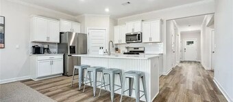 Southern Serenity at Farmville Lakes