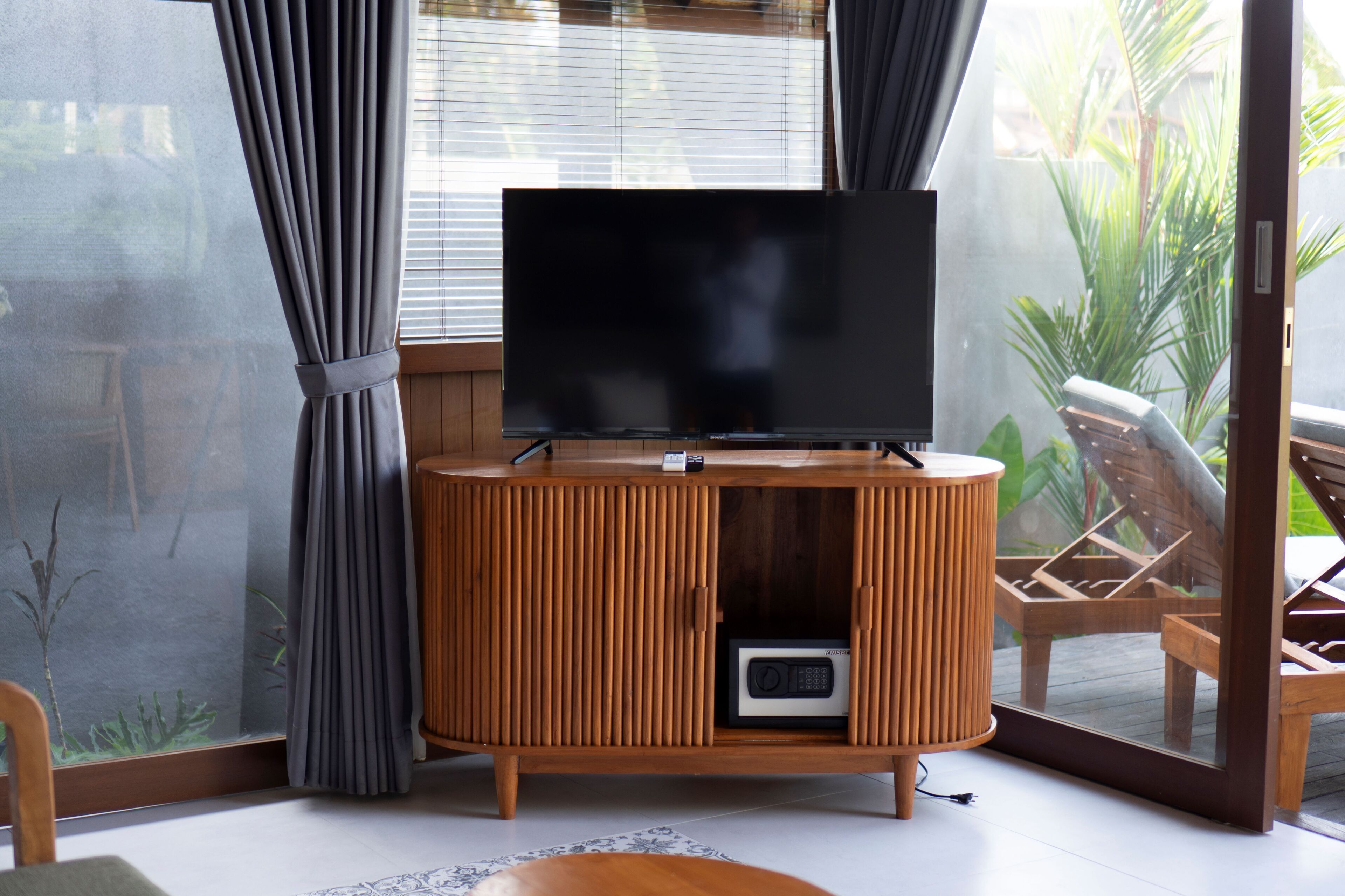 豪華別墅, 陽台, 泳池景觀 | 書桌、筆電工作空間、免費無線上網