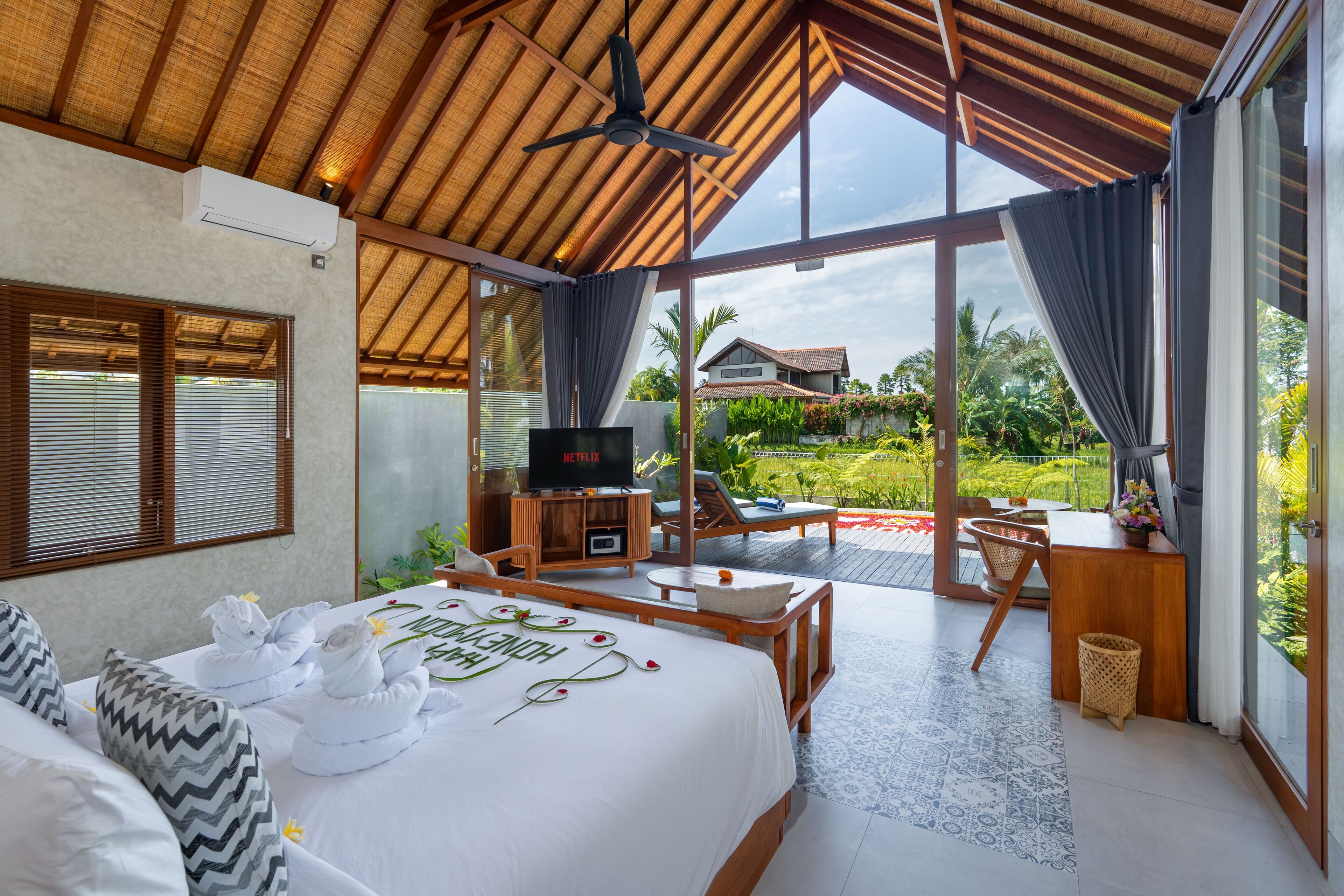 Fachada de la propiedad