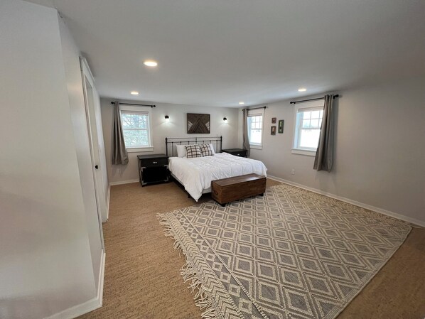 3 bedrooms, desk, travel cot, free WiFi - Escape to the Lake: Cozy Farmhouse with Arcade Loft & Fireplace Nights (CUMBERLAND)