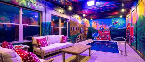 屋内プール、温水プール