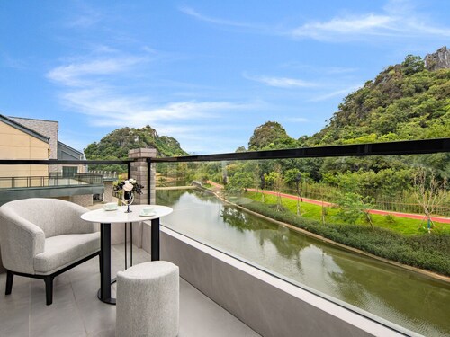 Xana Hotel Guilin Wuyue Square  Branch