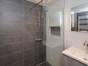 Towels - Hollandsche Tulp by Interhome (Noordwijkerhout)