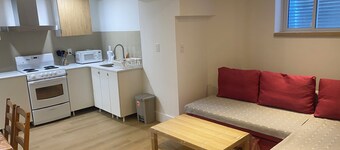 One bedroom basement apartment in the heart of Richmond Hill