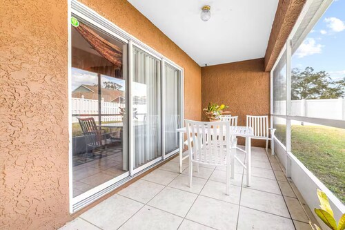 Spring Hill Serenity:Cozy Escape