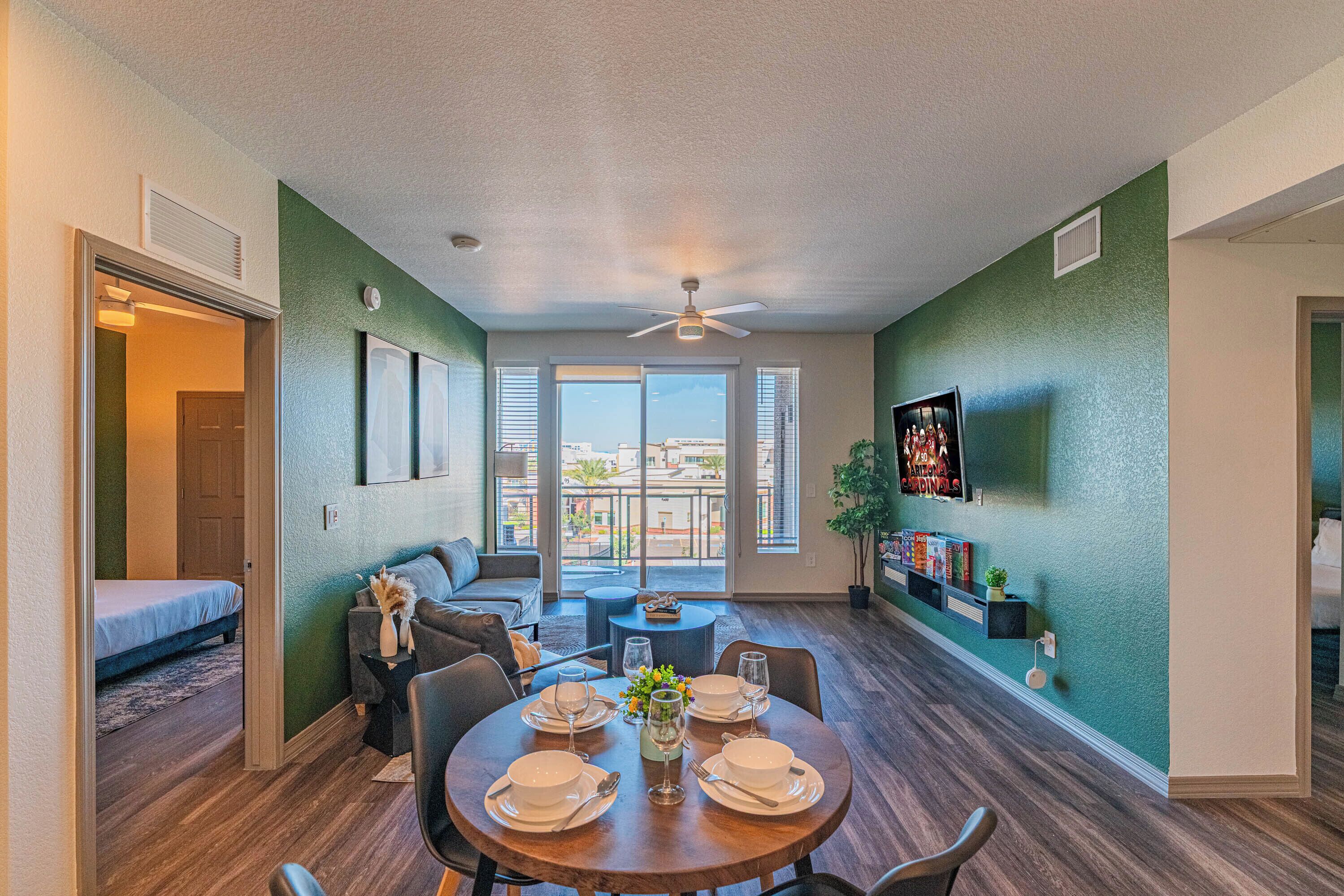 Exclusive Apartment, 2 Bedrooms, Non Smoking, Air conditioning | Living area